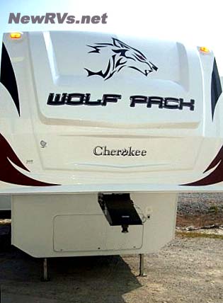 Wolf Pack Toy Hauler 376WP picture 376WP_02.jpg